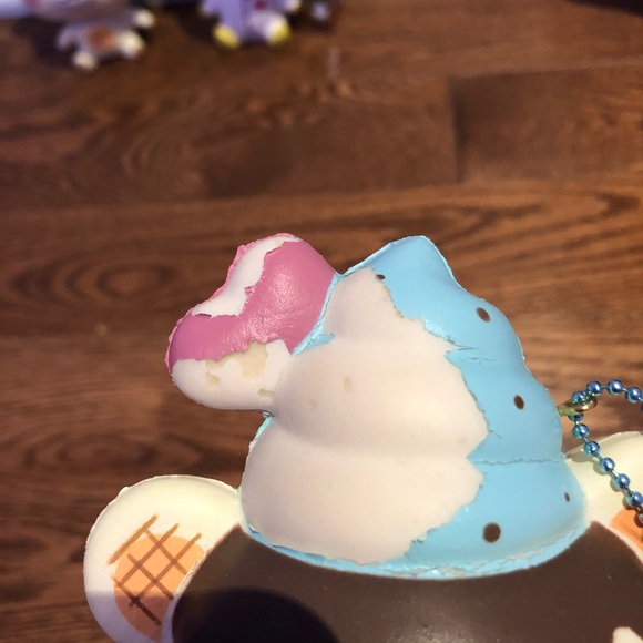 three creamiicandy yummiibear squishies - Picture 4 of 9